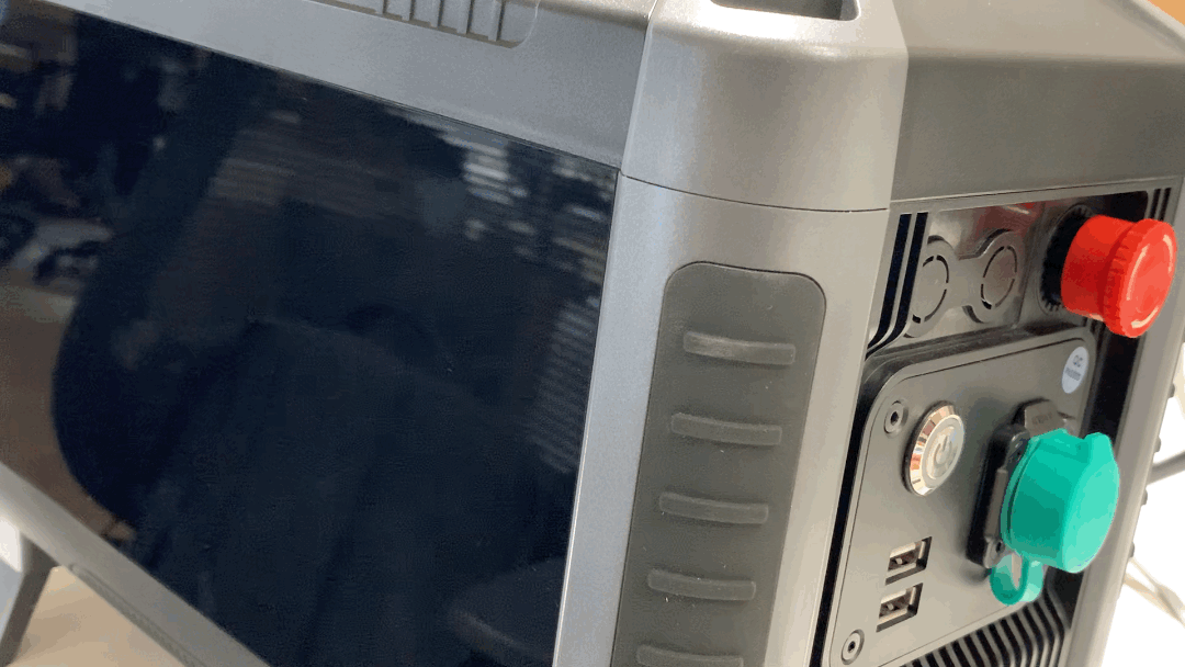 開機.gif