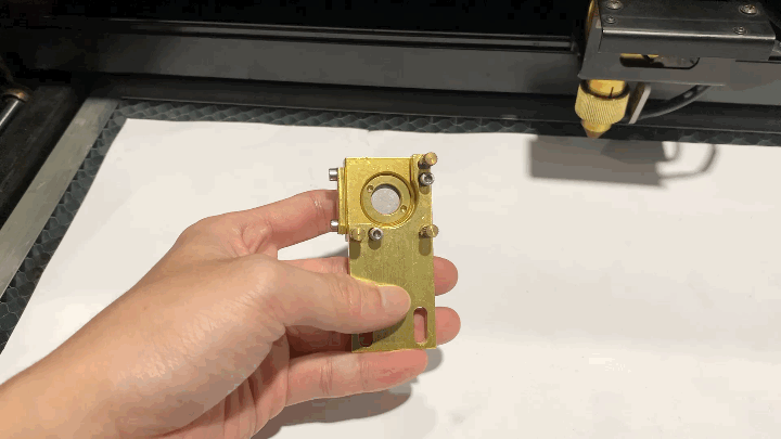 拆第二鏡.gif