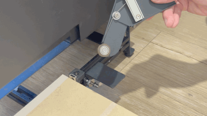 C23擺放滑輪（彈簧）.gif