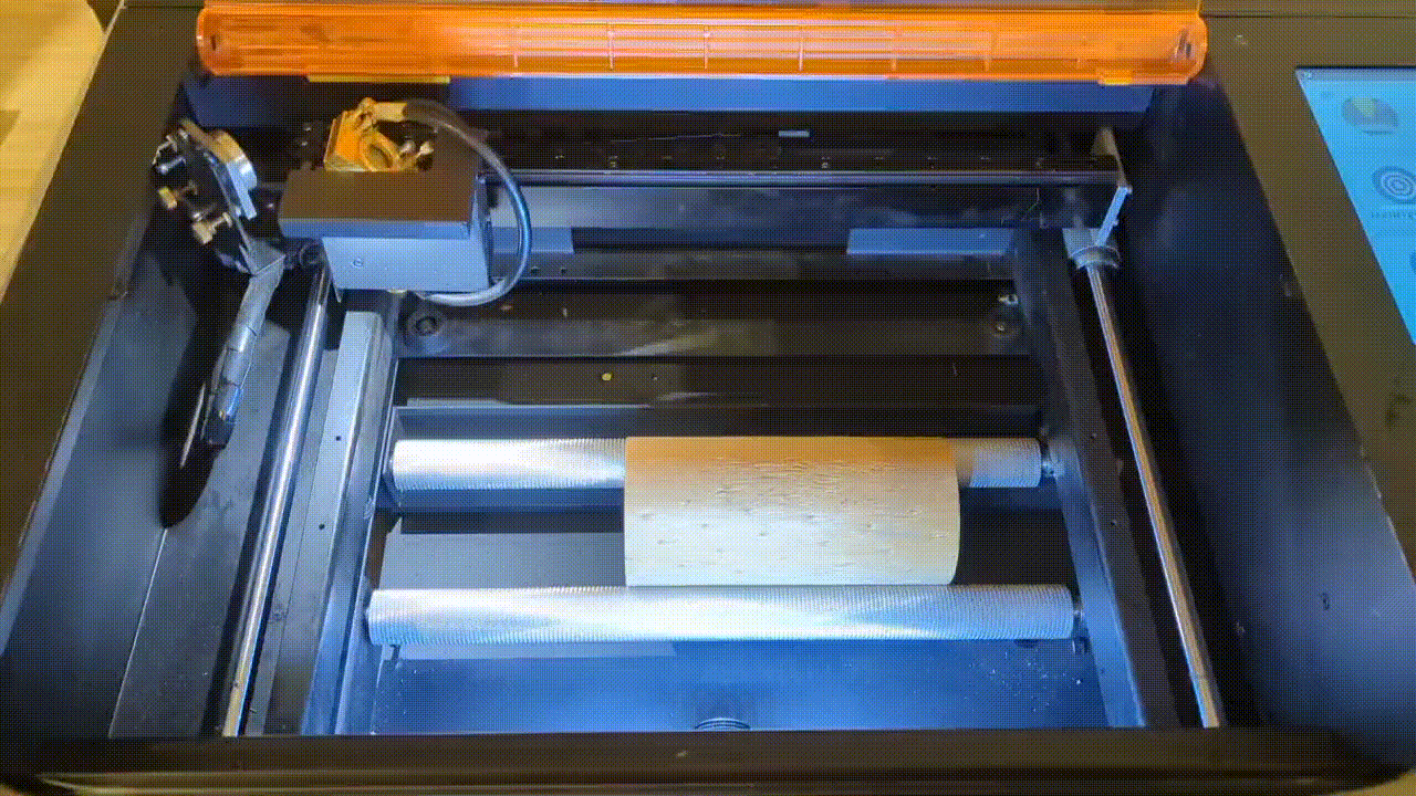移動雷射頭.gif
